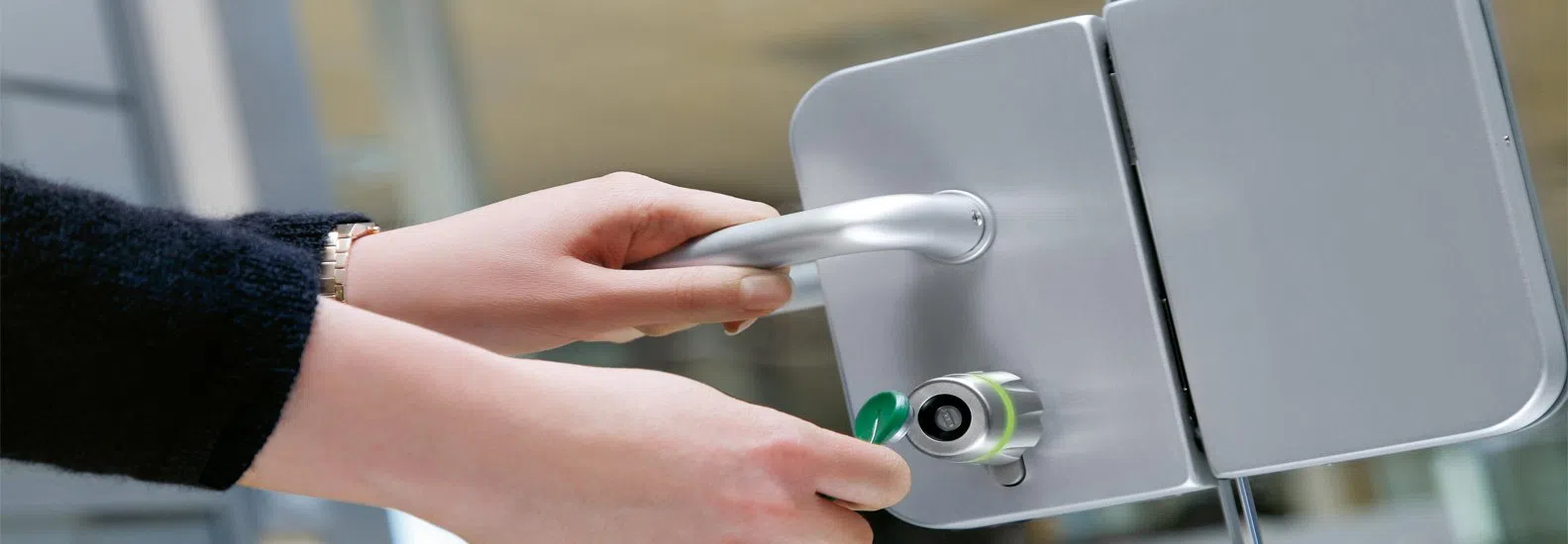 Master Locksmith Store La Habra, CA 562-263-5449 - push-bars